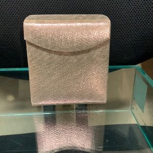 Portable jewelry box! Folds up and easy to carry or travel with. Rose color!